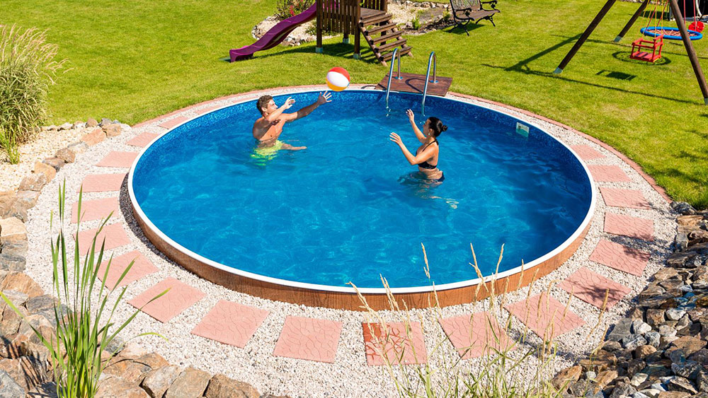 Rodinný bazén Azuro Vario V1 je možné postaviť na povrchu ale aj čiastočne alebo úplne zapustiť do zeme.