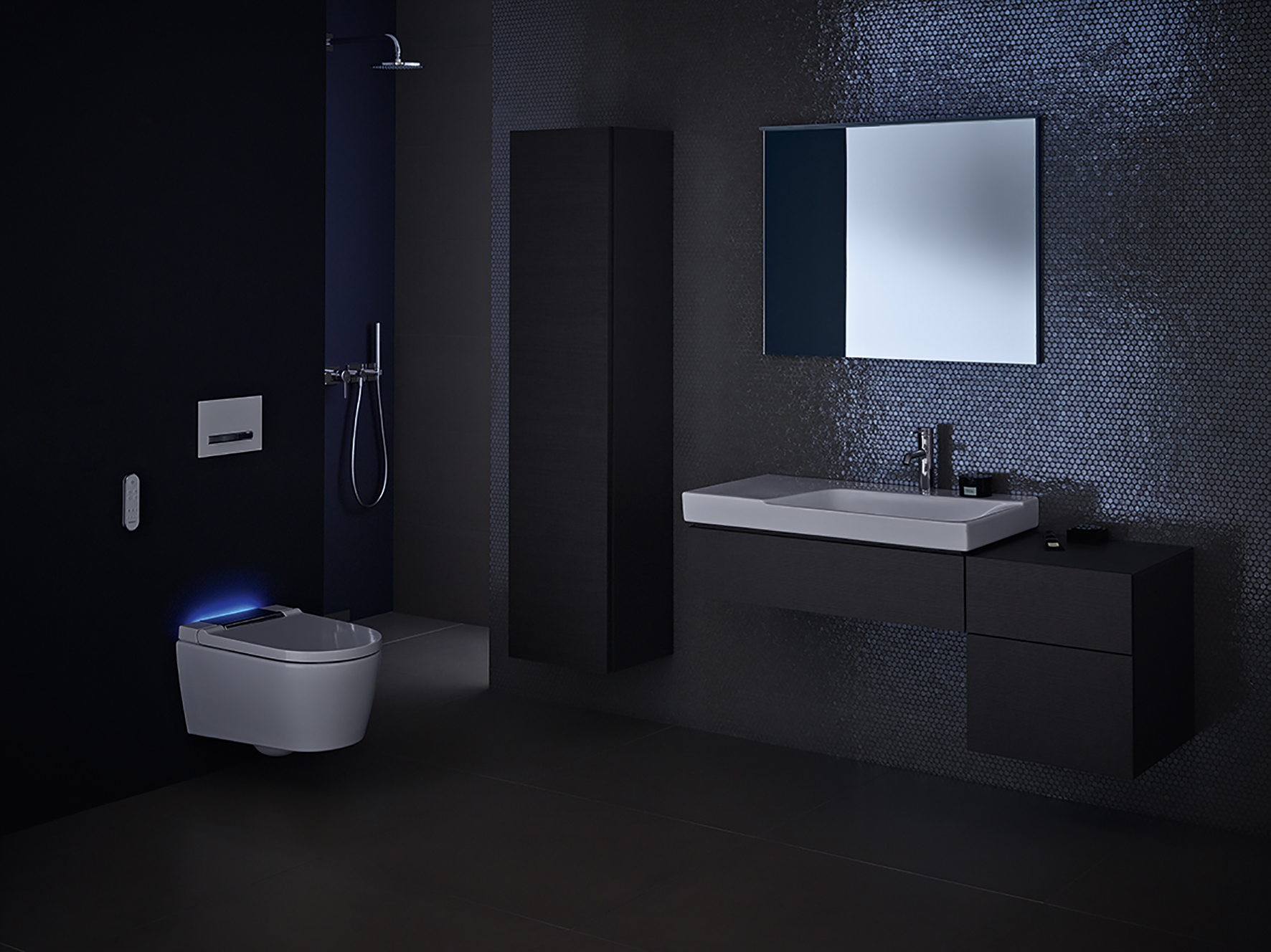 V sprchovacom WC Geberit AquaClean Sela sú ukryté technológie, ktoré zaručia vysoký štandard čistoty a pohodlia.