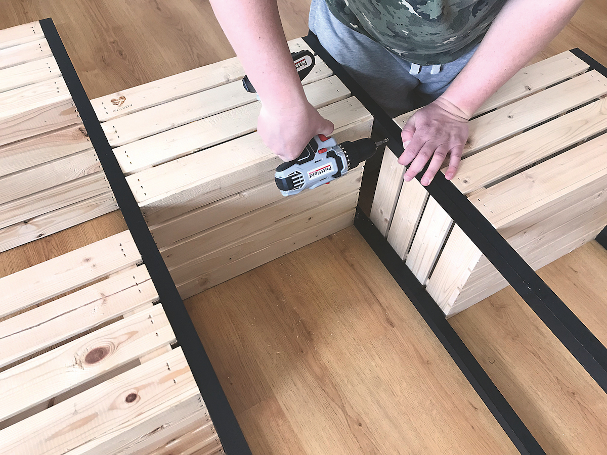 Vyvýšený záhon zdebničiek19