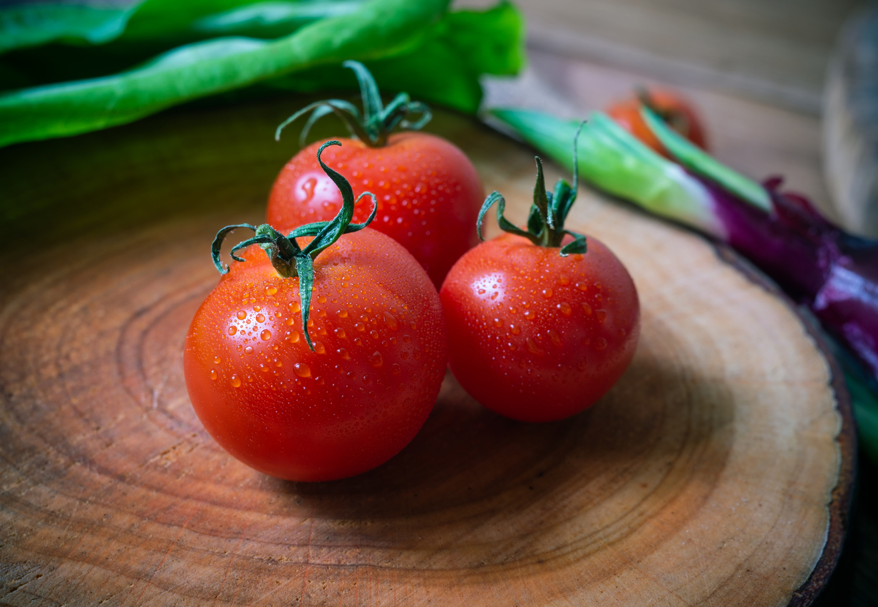 Čerstvé zrelé paradajky
