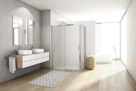 Moderná kúpeľňa so sprchovacím kútom