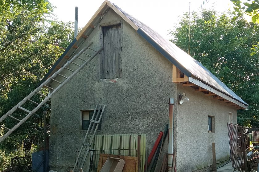 Rekonštrukcia sedlovej strechy garáže