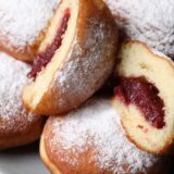 Ako si pripraviť tie najlepšie nadýchané šišky plnené džemom? Tento recept zvládne aj začiatočník