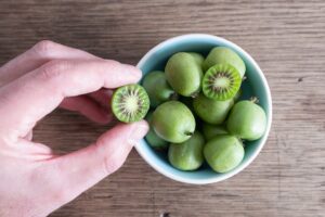 Sladké minikivi pestujú už aj slovenskí záhradkári! Prežije tuhé mrazy, je nenáročné a plné vitamínov