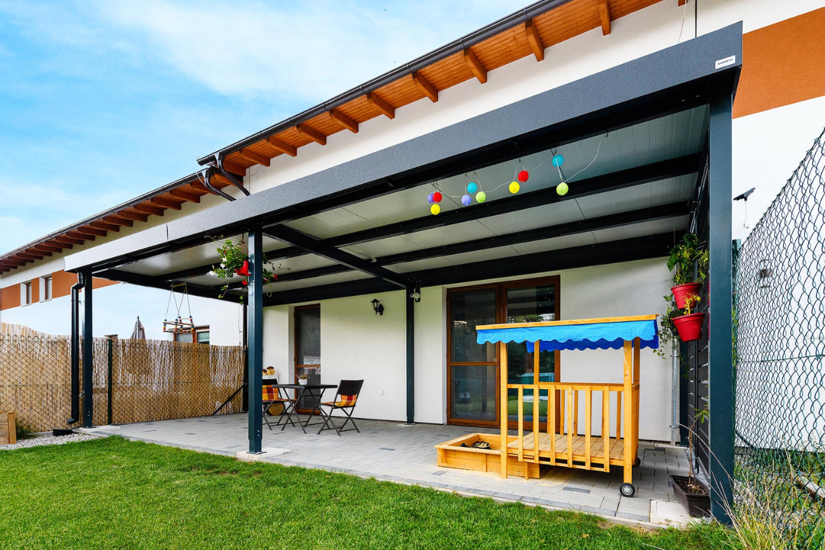 Pergola na terasu