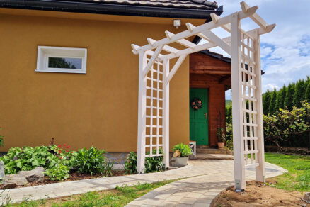 Záhradná pergola z dreva