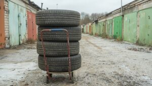 Nerobte túto chybu pri skladovaní pneumatík! Takto vám cez zimu zdegradujú