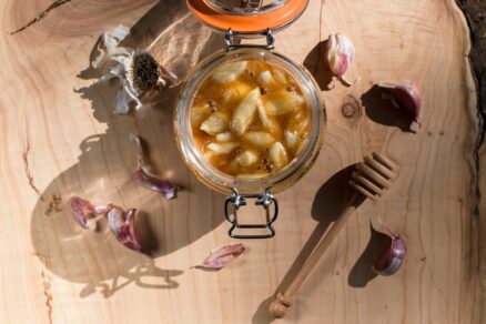 Fermentovaný cesnakový med