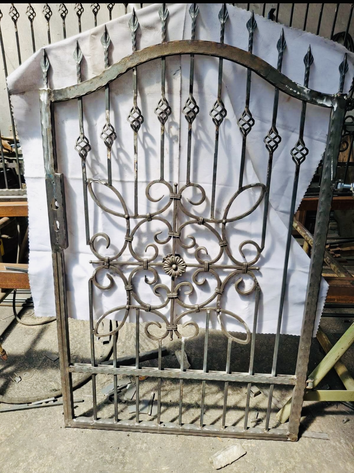 Výroba kovovej brány