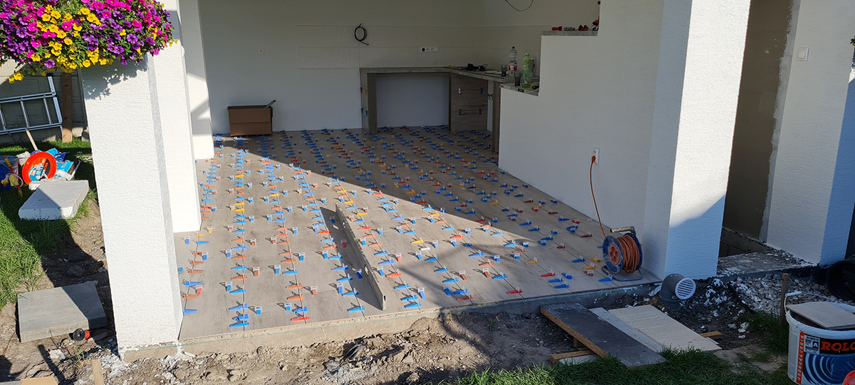 Stavba letnej terasy svojpomocne