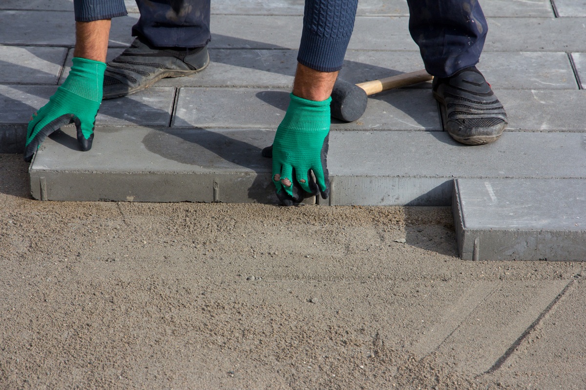 Укладка бетонного покрытия