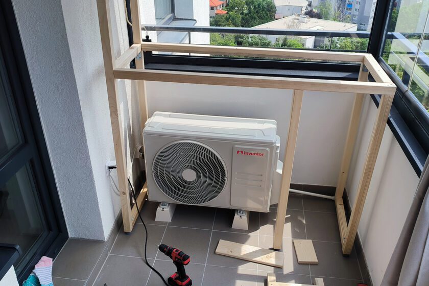 Prekrytie klimatizačnej jednotky na balkóne