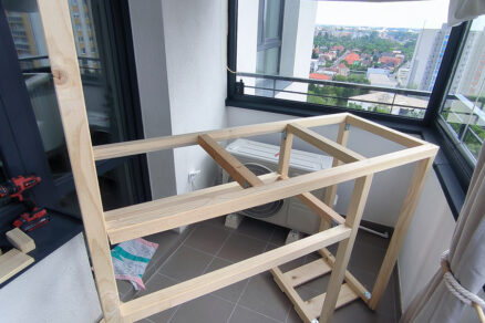 Prekrytie klimatizačnej jednotky na balkóne