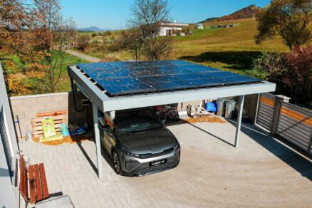 Prístrešok na auto