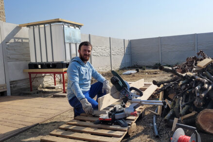 Stavba domčeka na IBC nádrž