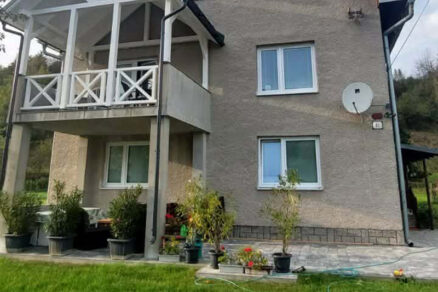 Svojpomocne postavená terasa rodinného domu (prerobený balkón)
