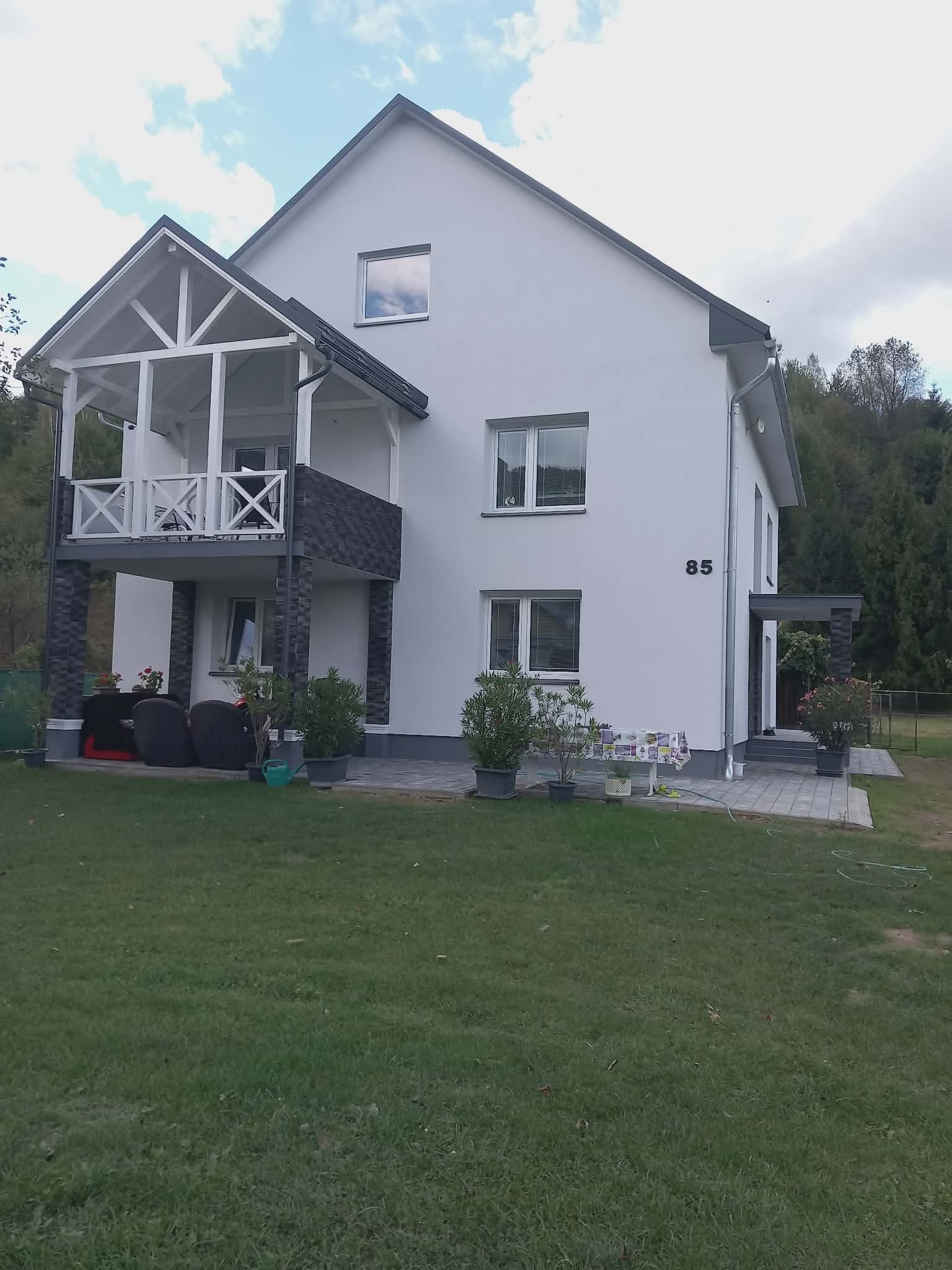 Svojpomocne postavená terasa rodinného domu (prerobený balkón)
