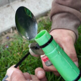 Ako zachrániť polievanie záhrady pomocou lyžice