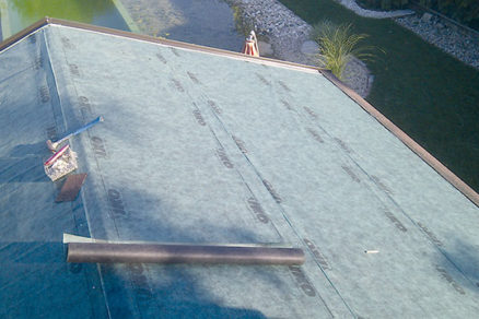 Renovácia šindľovej strechy