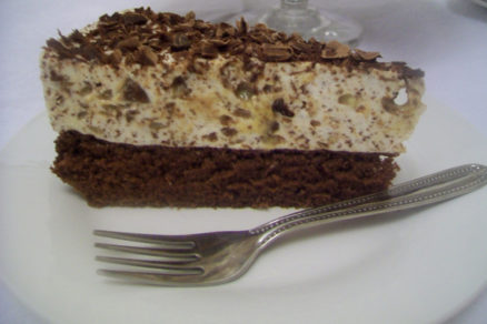 cokoladovo marcipanova torta