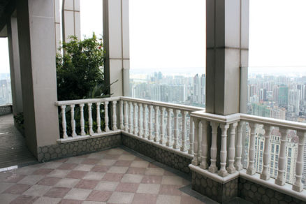 Chráňte balkón a terasu bez ohľadu na počasie